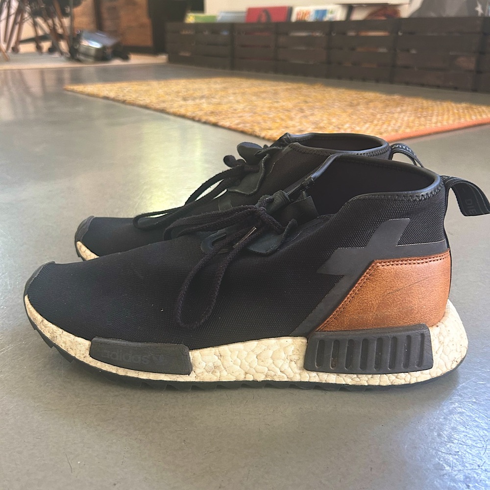 Adidas boost sneakers men size 10